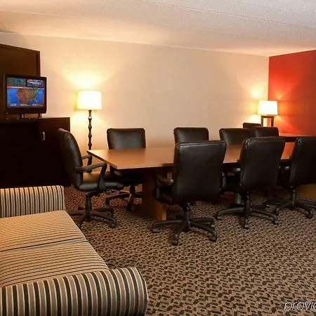 Mankato City Center Hotel-3